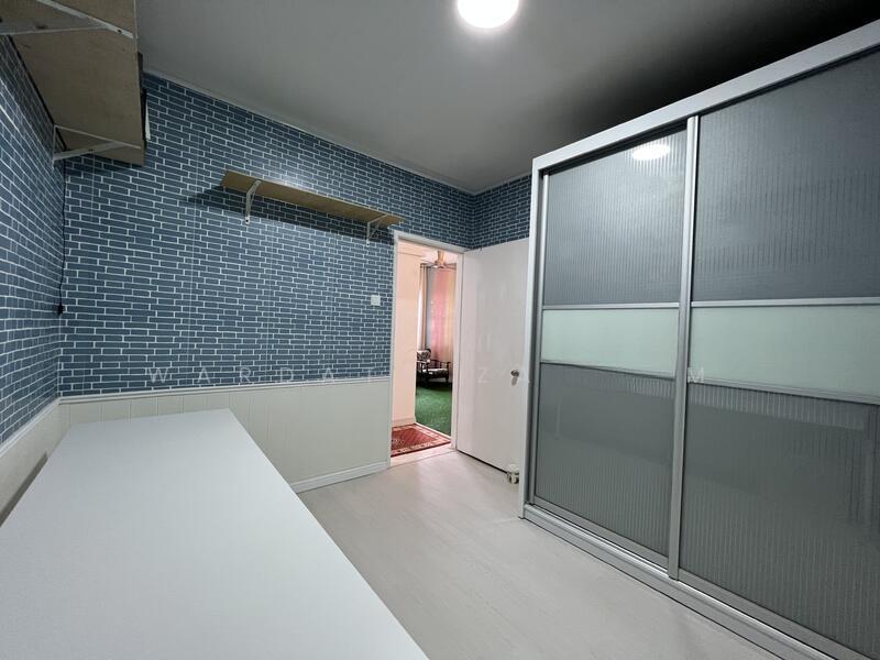 Desaminium Flora - 4