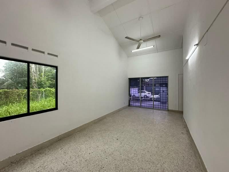 Taman Puteri Wangsa - 3