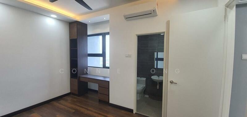 Symphony Tower (Menara Simfoni) - 5