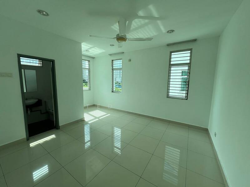 Oasis Residence - 5