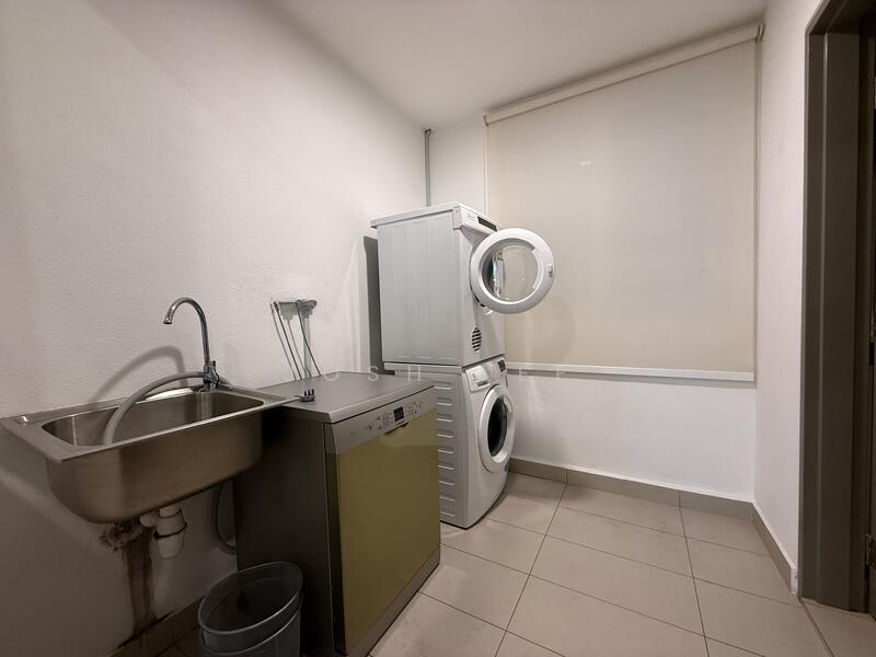 Uptown Residences - 4