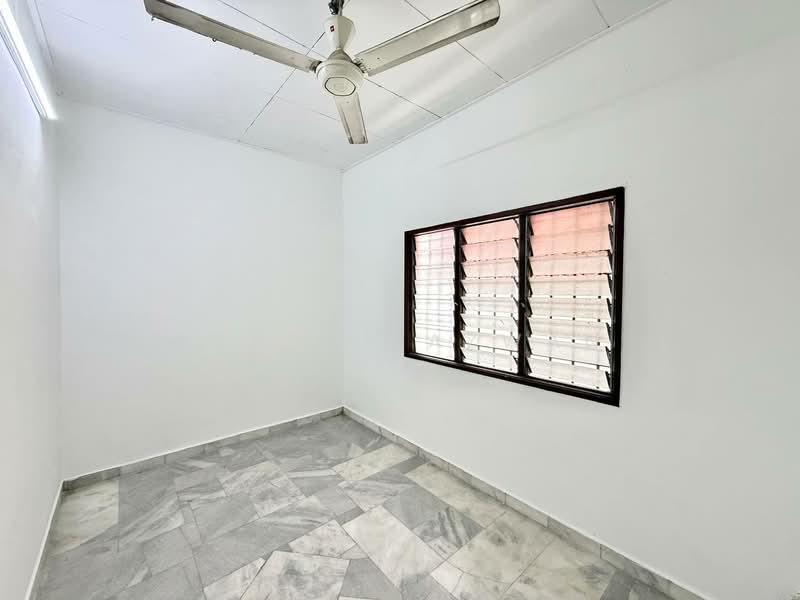 Bandar Bukit Raja - 3