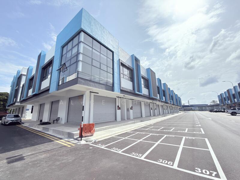 Pekan Sentral Shoplot - 2