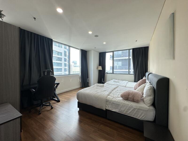 Mercu Summer Suites - 3