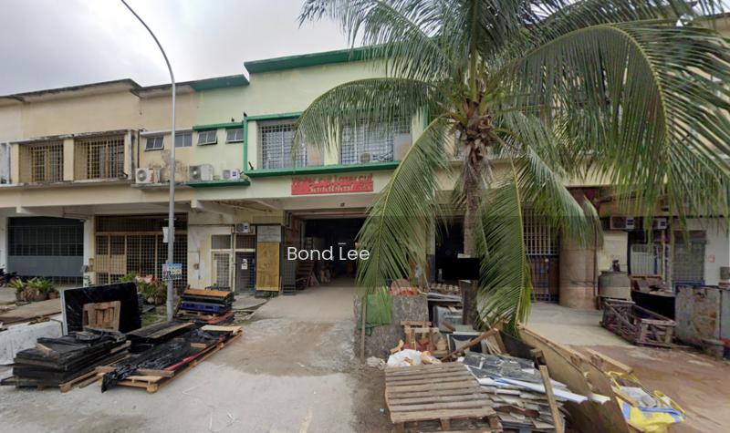 ( Corner ) Subang Mahsing Seksyen U5 1.5Storey Factory Sale Bandar Pinggiran Subang - 3