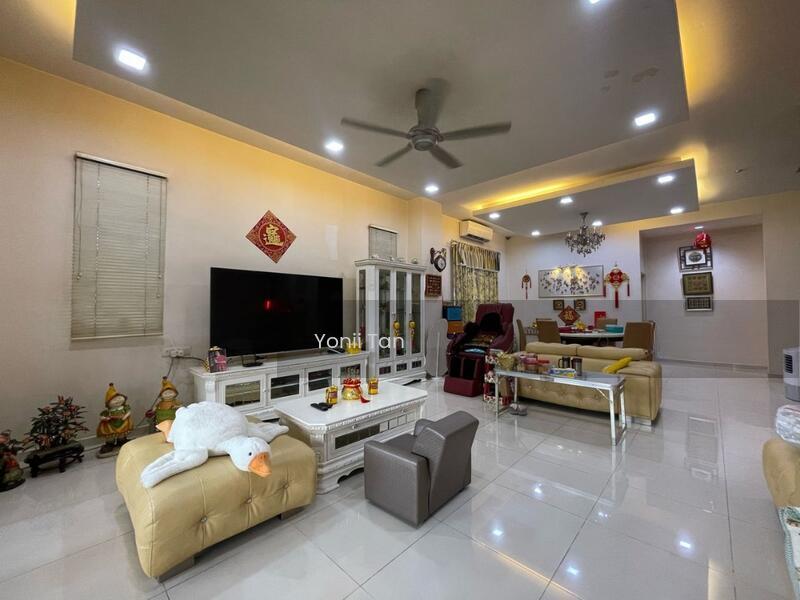 Greenlane Island Park SemiD - 3