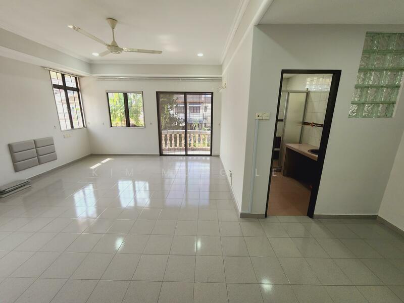Taman Kaya - 4