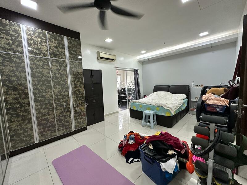 Bandar Bukit Tinggi 1 - 5