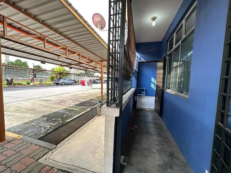 Pinggiran Cempaka Townhouse - 2