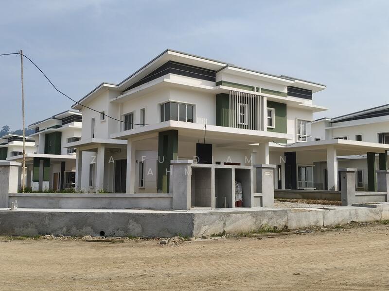 Taman Salak Mulia - 1