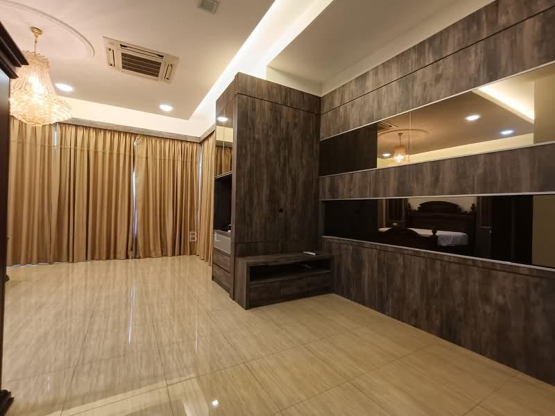 Taman Saujana Heights - 2