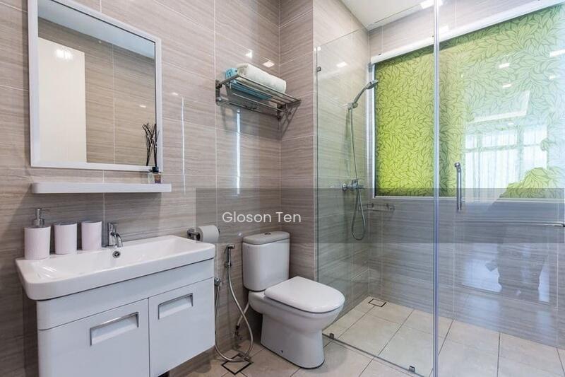 Bungalow @ Pulai Bestari - 5