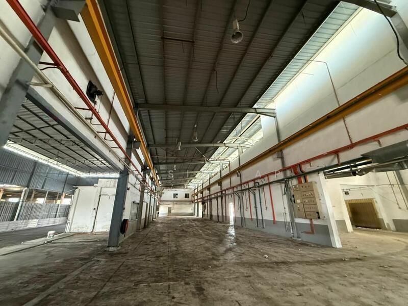 Detached factory at Taman Iks Simpang Ampat - 1