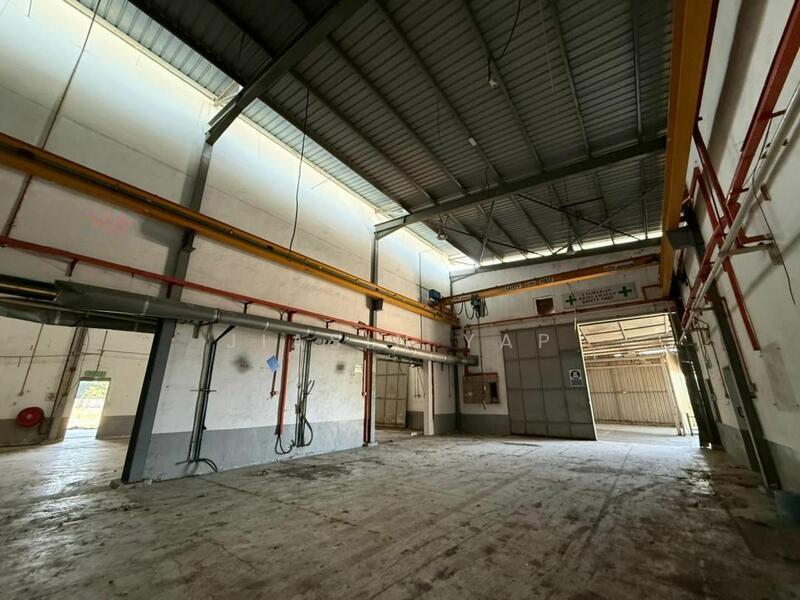 Detached factory at Taman Iks Simpang Ampat - 2