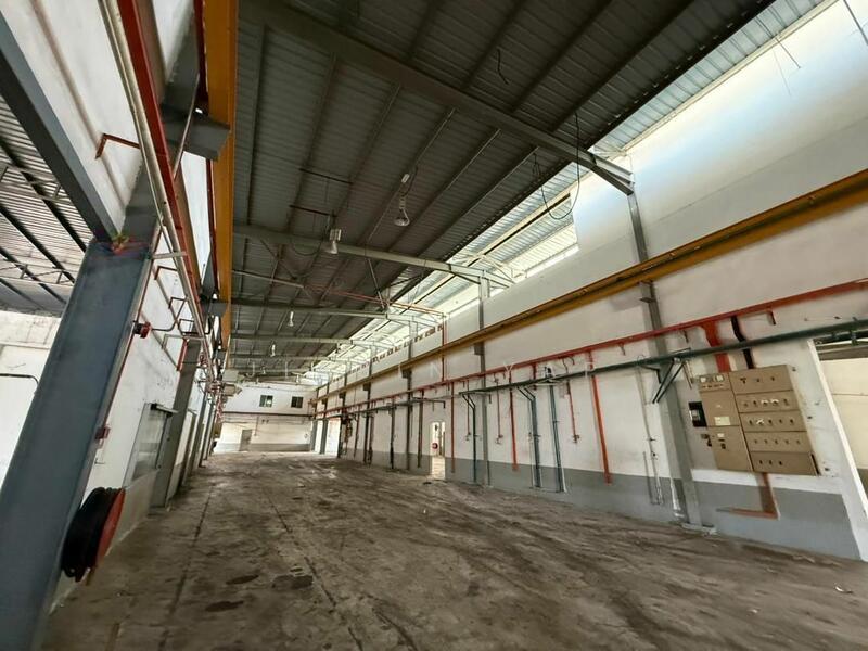 Detached factory at Taman Iks Simpang Ampat - 5