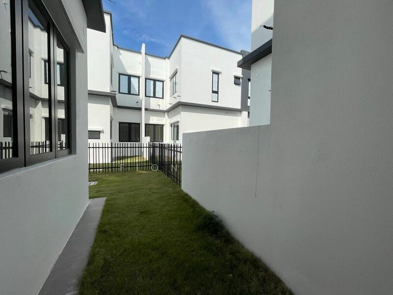 Eco Sanctuary - Bohemia - 5