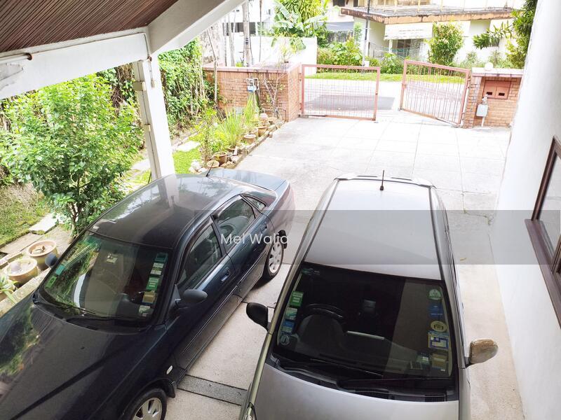 Ukay Heights Bungalow - 3