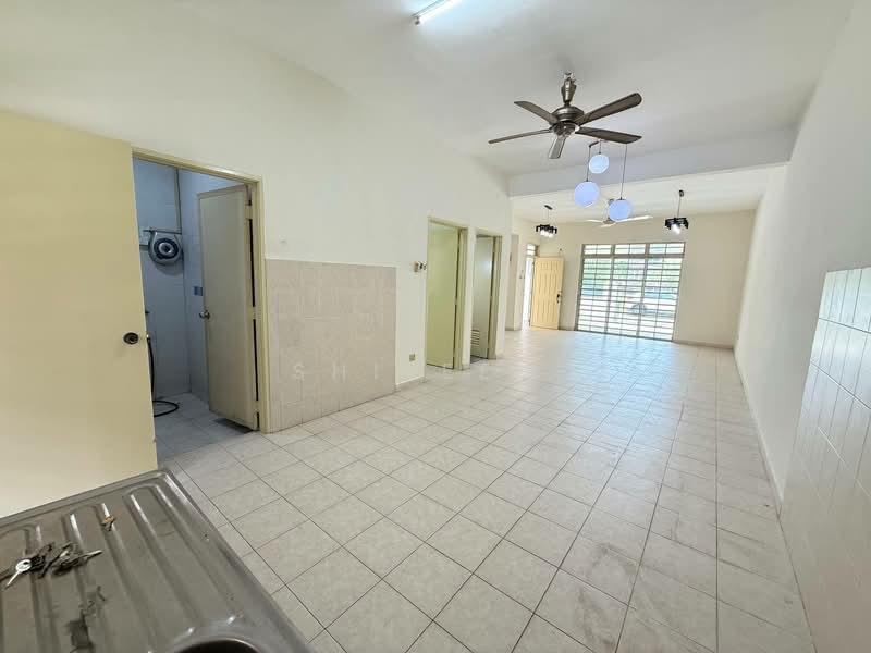 Desa Tebrau Desas Tebraus - 3