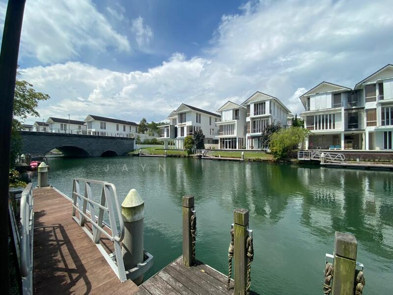 Emerald Bay @ Puteri Harbour - 3