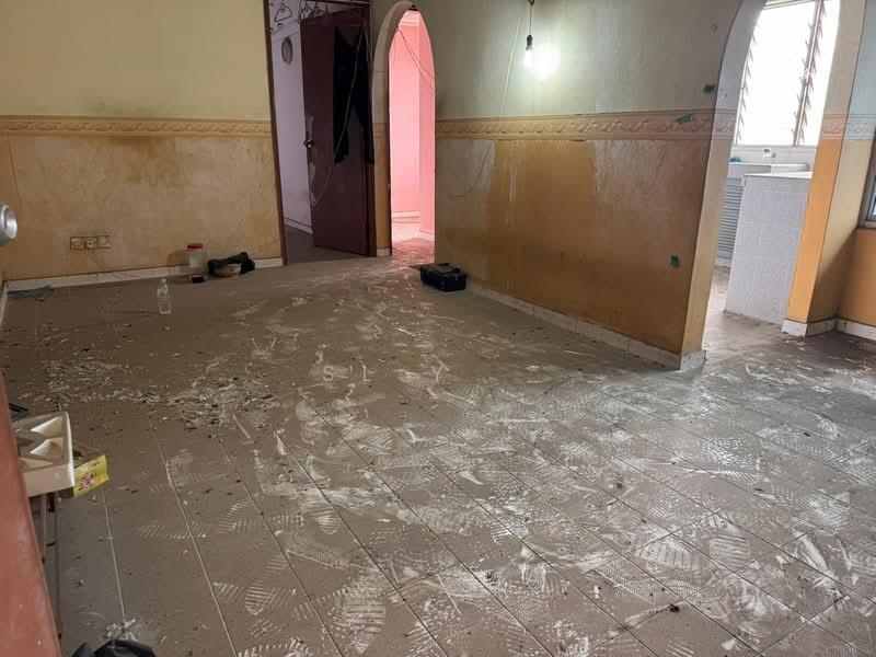 Desa Petaling Flat - 2