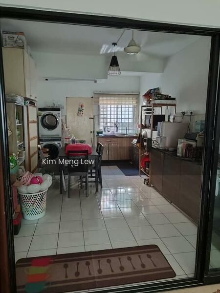 Taman Pinggiran Putra - 2