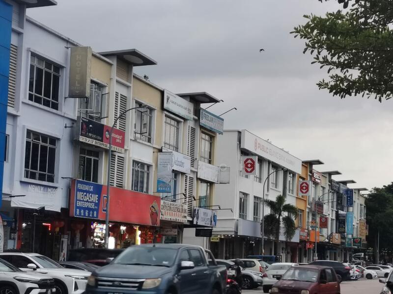 3 Storey Shoplot Facing Main Road Jalan Sagu Taman Daya Johor Bahru - 4