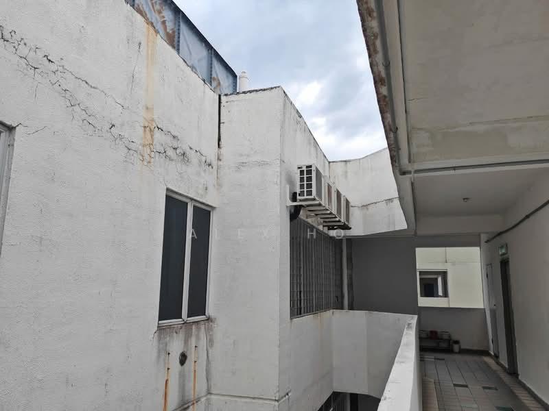 N-Park Condominium - 3