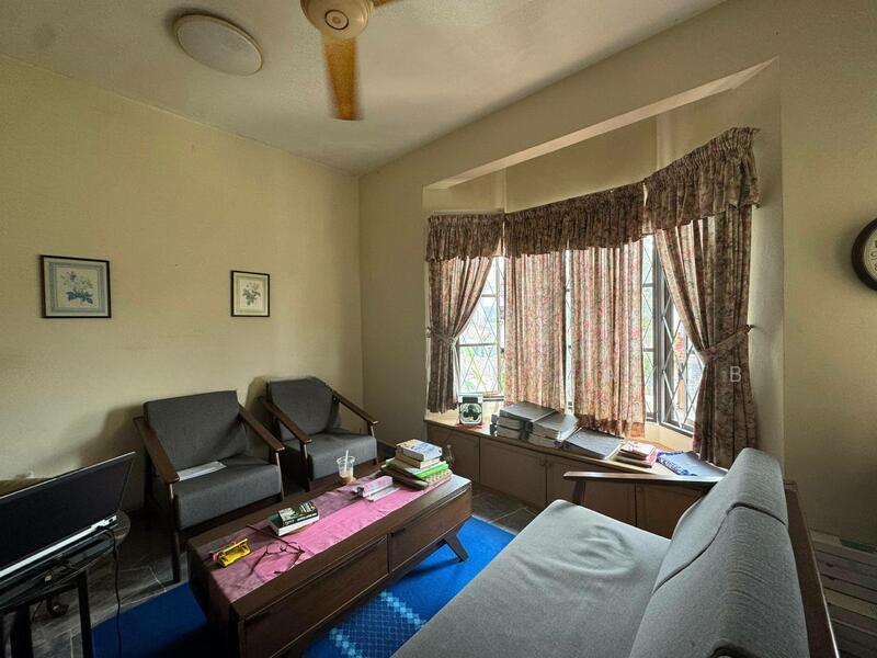 FREEHOLD 2.5 Storey Terrace House Taman Bukit Setiawangsa - 5