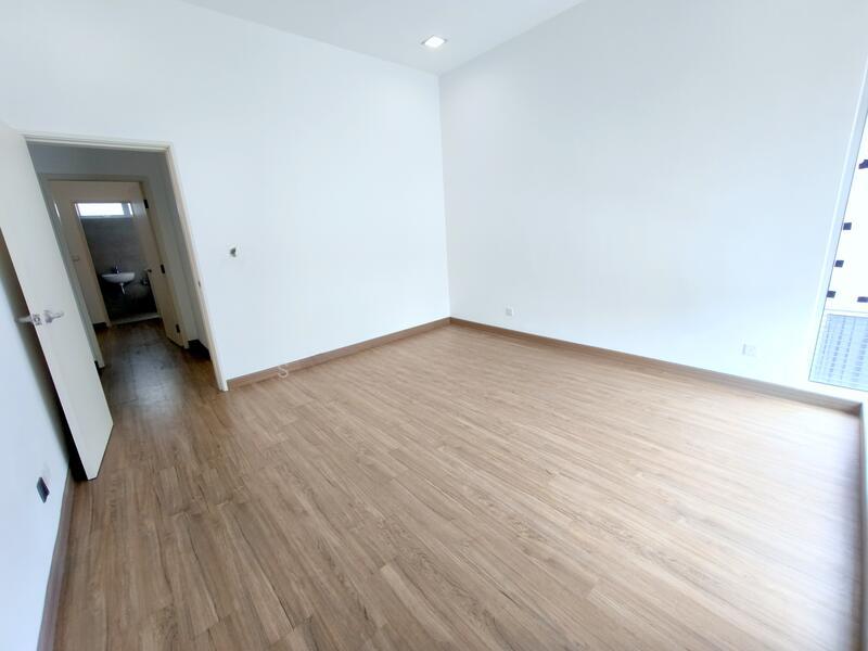 Garland Residence - 5