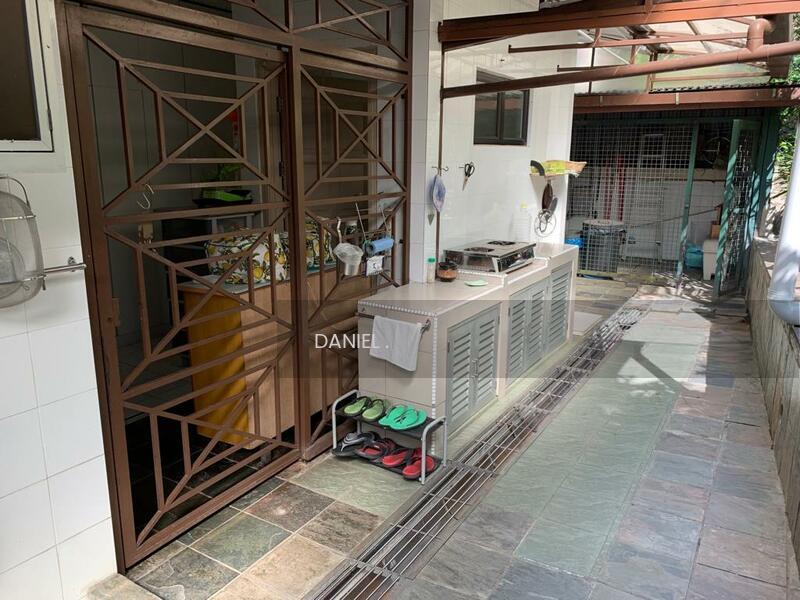 DOUBLE STOREY BUNGALOW UNIT (LOT SIZE 6,690 SQUARE FEET) AT JALAN TUALANG, BUKIT BANDARAYA, BANGSAR. - 3