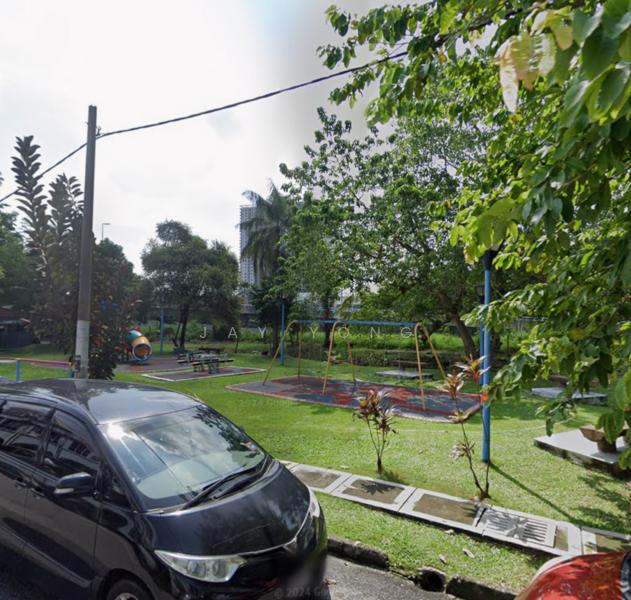 3 Storey Shop @ Jalan Kuching - 3