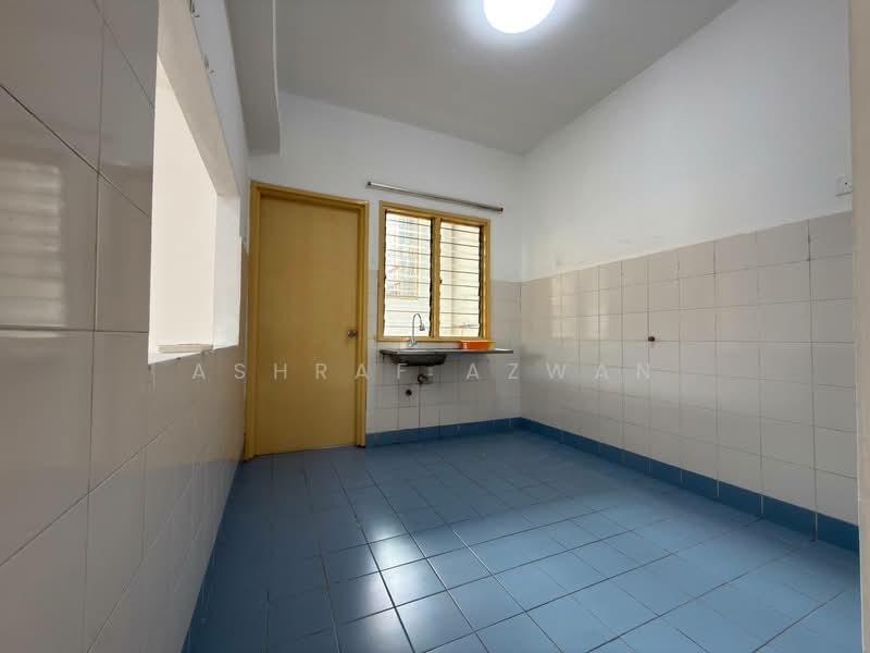 Melur Apartment - 5