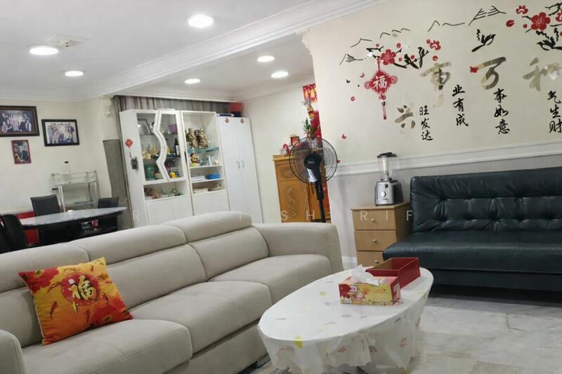 BUNGALOW 2.5 STOREY BANDAR COUNTRY HOMES RAWANG - 4