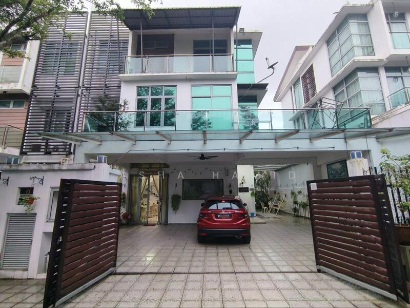 Villa Laman Cahaya - 1