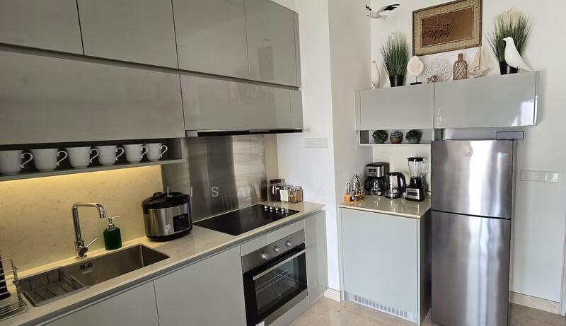 100% Full Loan !! 249K 2R1B 600sqf Condo【CASHBACK 50K】Walk to MILA University - Nilai - 2