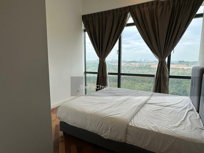 Grand Medini - 2