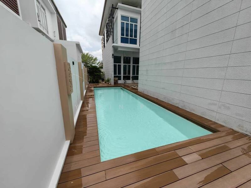 Bungalow at Bandar Putra - 2