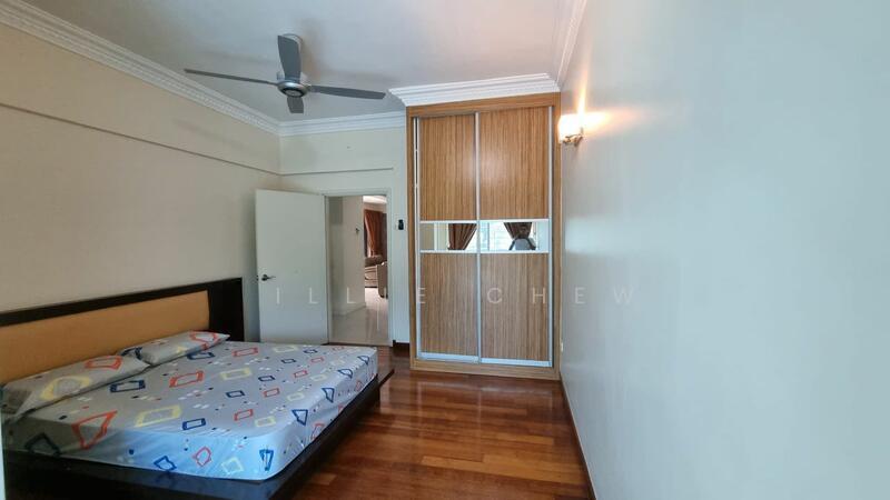 Platino Condominium - 5
