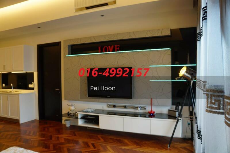 Quayside Seafront Resort Condominiums - 4