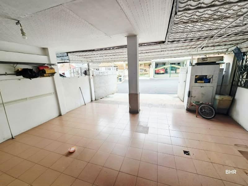 Taman Bukit Indah - 3