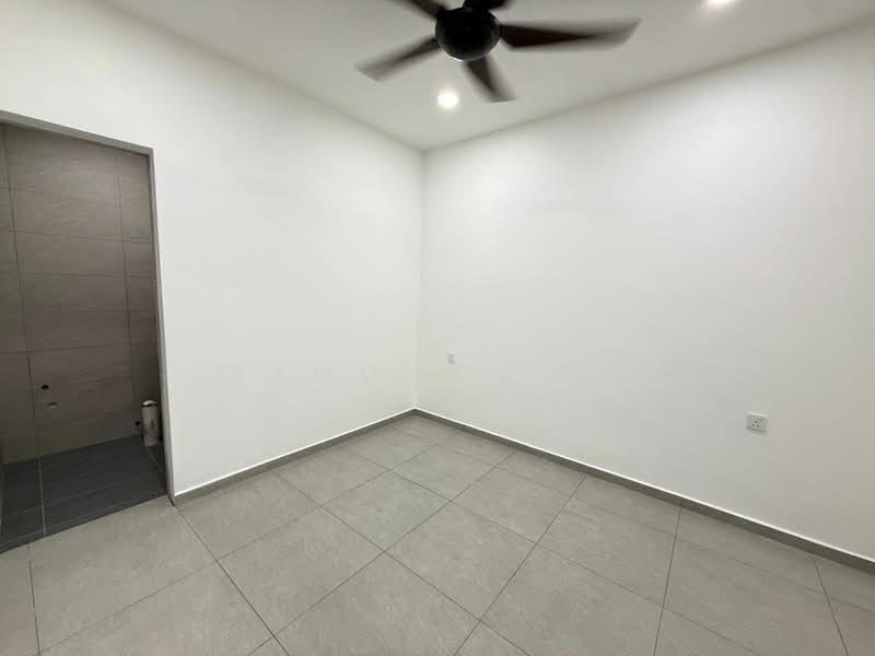 Ujong Pasir - 3