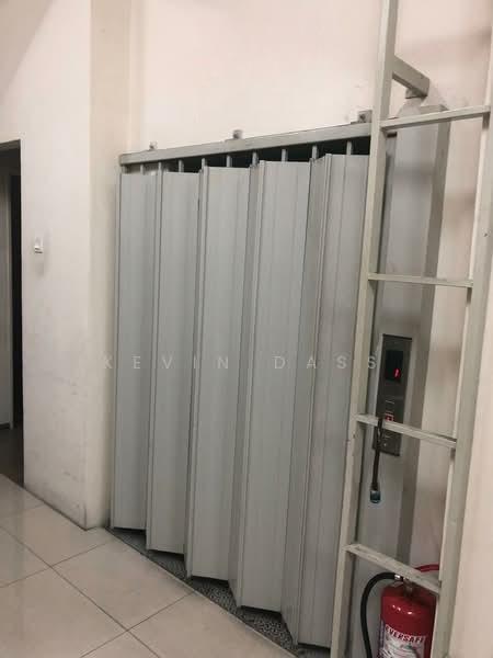 Connaught Avenue Taman Bukit Cheras Three Storey Shoplot for Sale - 2