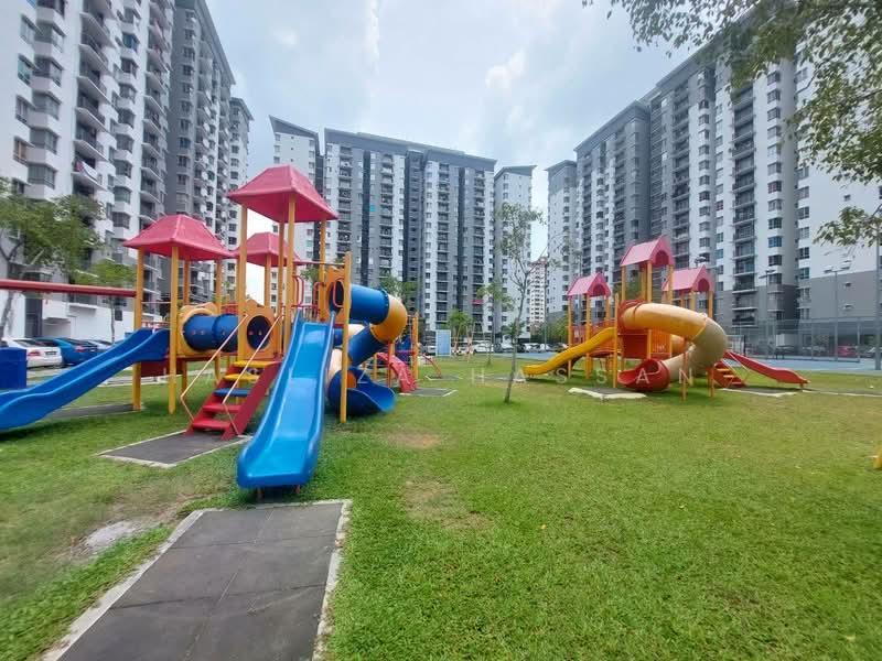 Residensi Laguna Biru 2 - 4
