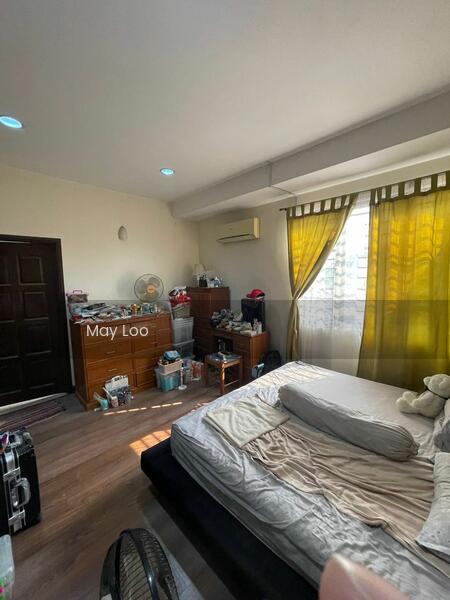 Terrace house at Taman Taynton View - 4