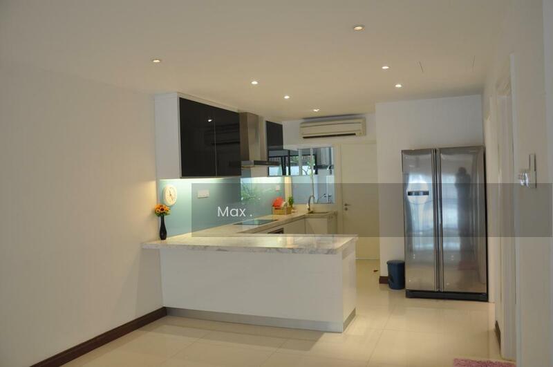 Jalan Telawi, Bangsar - 5