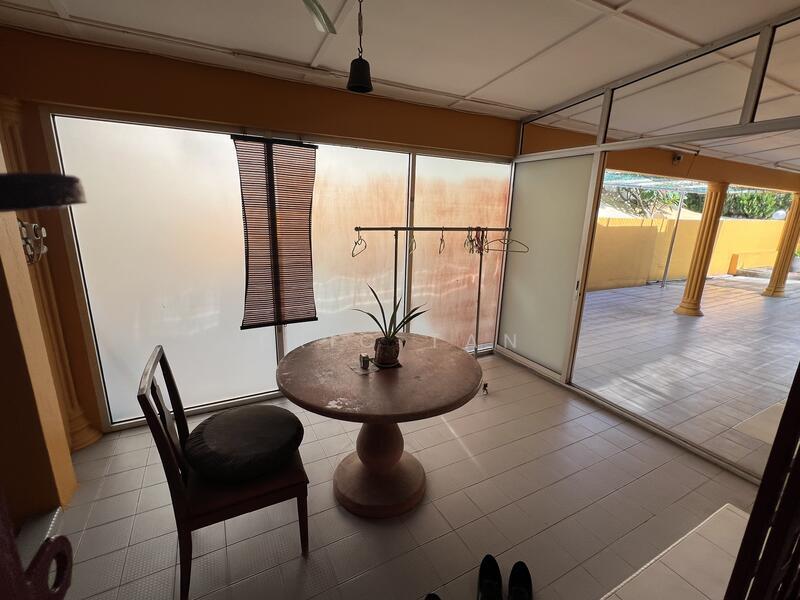 Happy Garden corner Single Storey - 4