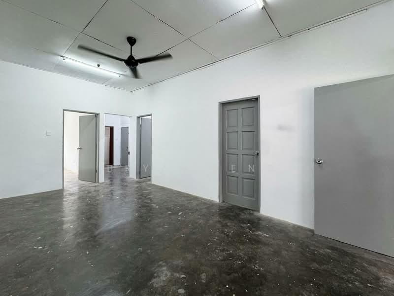 Taman Dato Penggawa Barat Tampoi - 2