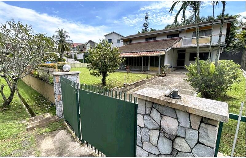 Ukay Heights Bungalow - 4