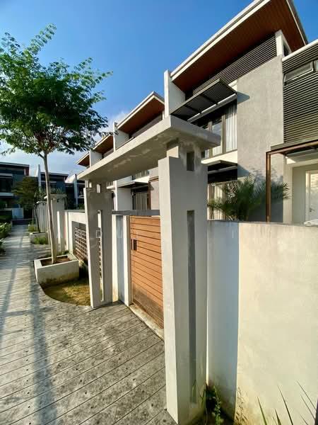 Mozart, Symphony Hills - 3