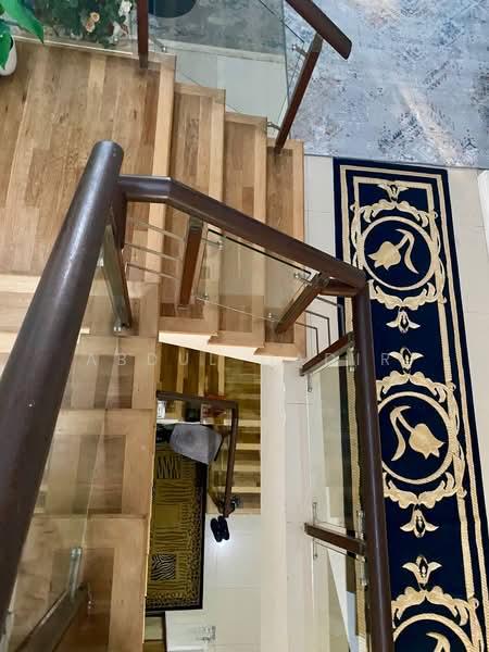 Mozart, Symphony Hills - 5